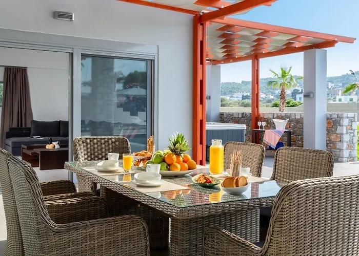 Elite By 卡拉索斯