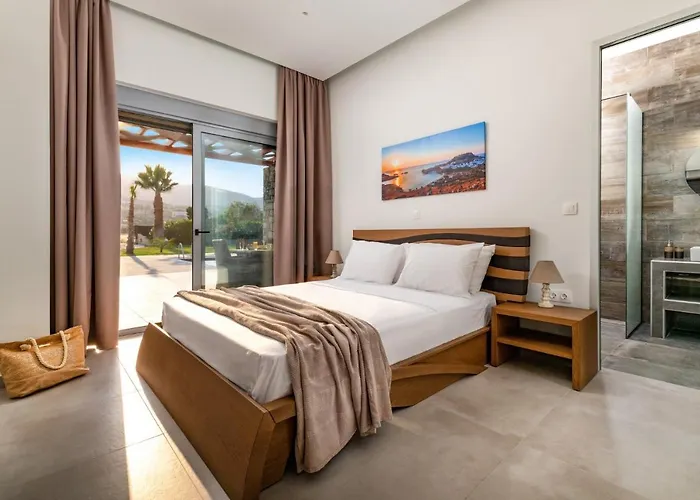 Elite By فيلة كالاثوس